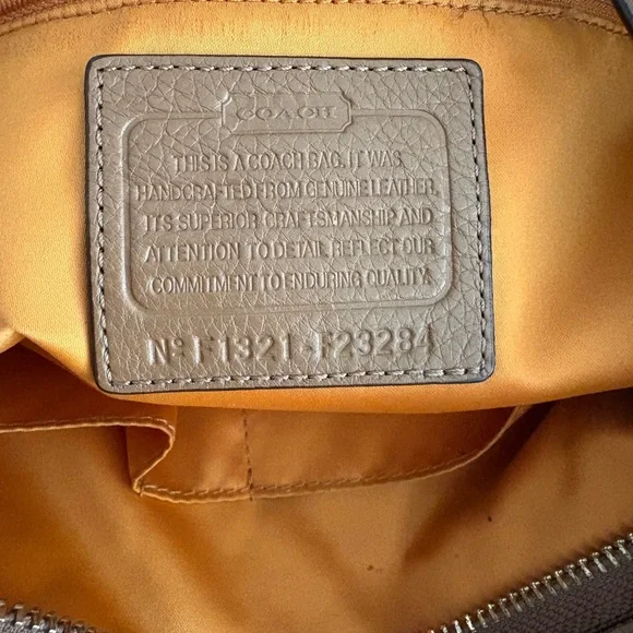 Coach Park Carrie Tote Shoulder Bag - Tan - Picture 4 of 8